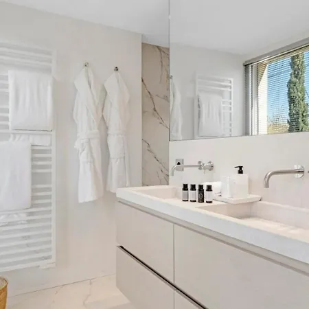 Villa De Luxe Canisses
