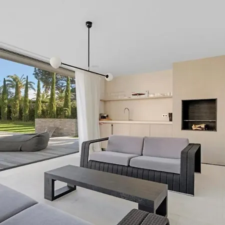 De Luxe Canisses * Saint-Tropez