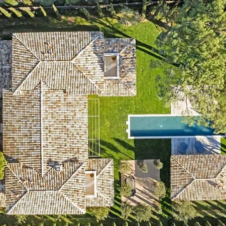 De Luxe Canisses Villa Saint-Tropez